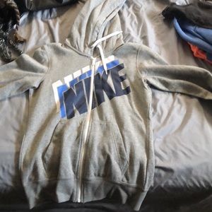 Nike women’s zip up hoodie